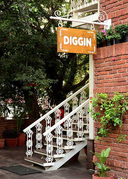 Diggin, Delhi